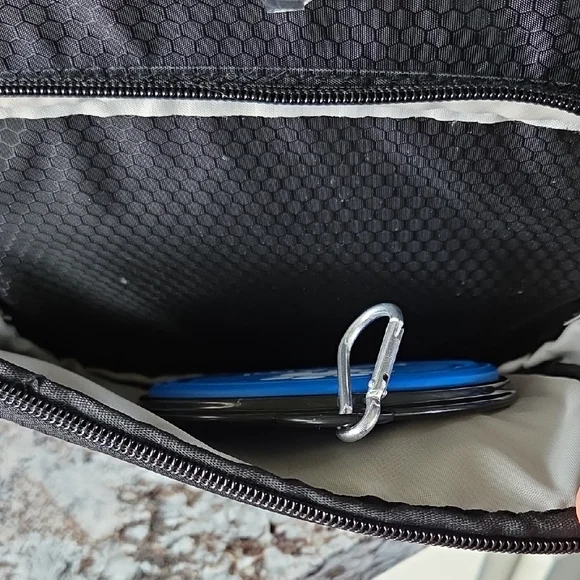 PetAmi Black Pet Carrier - Backpack - Picture 12 of 14